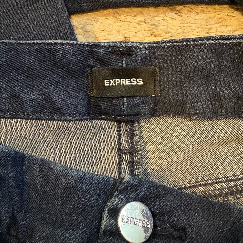 Express 70’s Flare Mid-Rise Dark Indigo Jeans - Medium Short Size 6/8/10 - Picture 3 of 10